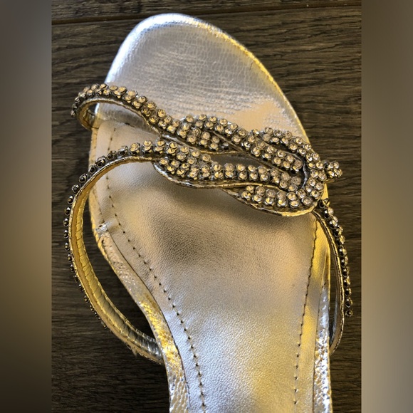 Aldo size 6 silver kitten heels with rhinestones - Picture 6 of 11